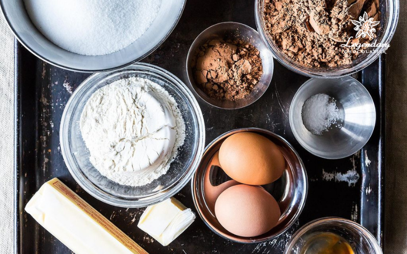 Chuẩn bị nguyên liệu làm bánh Brownie Sôcôla Cà Phê