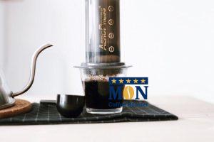 Phương pháp chiết xuất cà phê AeroPress 