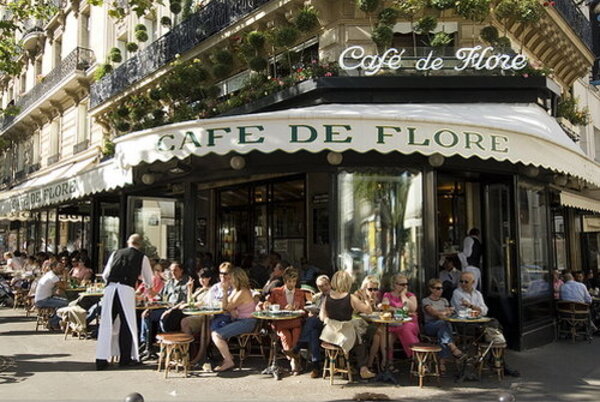 quan-ca-phe-o-paris-1