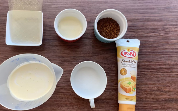 banh-mousse-ca-phe
