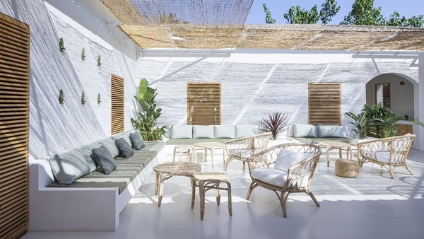 Thiết kế quán cà phê sân vườn theo phong cách Scandinavian