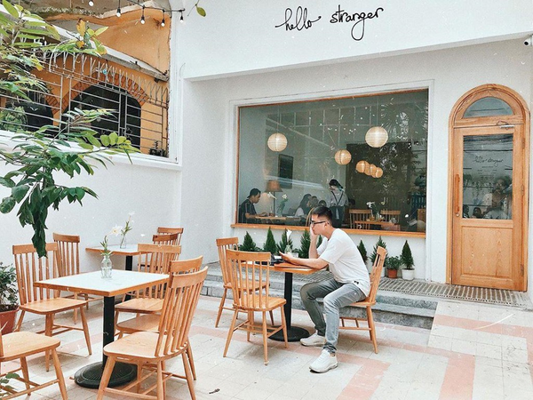Màu sắc tiêu biểu của thiết kế quán cafe phong cách Hàn Quốc